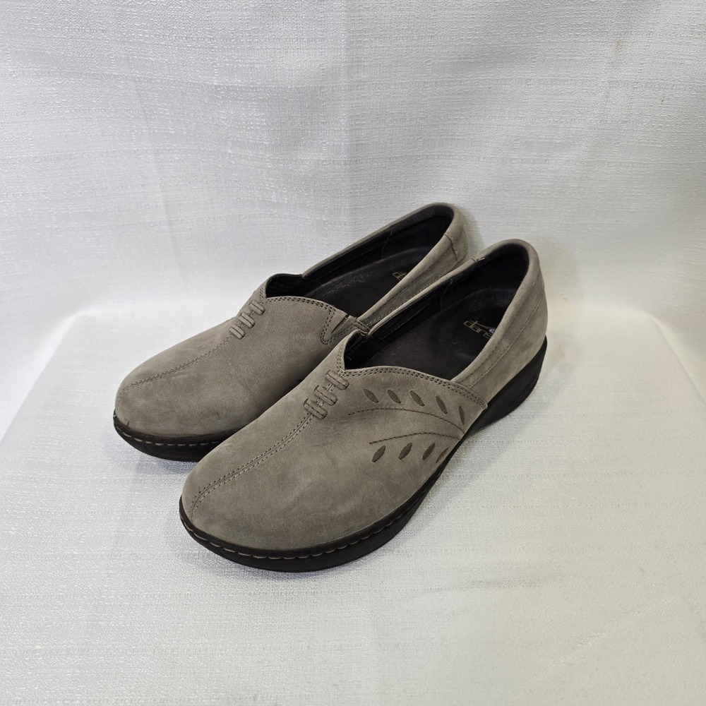 Dansko Abigail Slip On Loafers Clogs Size 40 Taupe Nubuck Leather Wedge Leaf